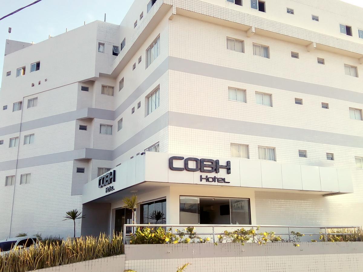 Cobh Hotel 卡鲁阿鲁 外观 照片